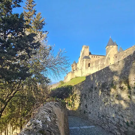 Cite Medievale- Le Remp'art - Confort - Acces Direct Pietons - Parking Gratuit Apartmán Carcassonne
