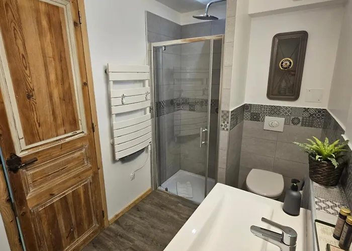 Cite Medievale- Le Remp'art - 3 Confort-au Pied De La Cite- Acces Direct Pietons - Parking Gratuit Carcassonne